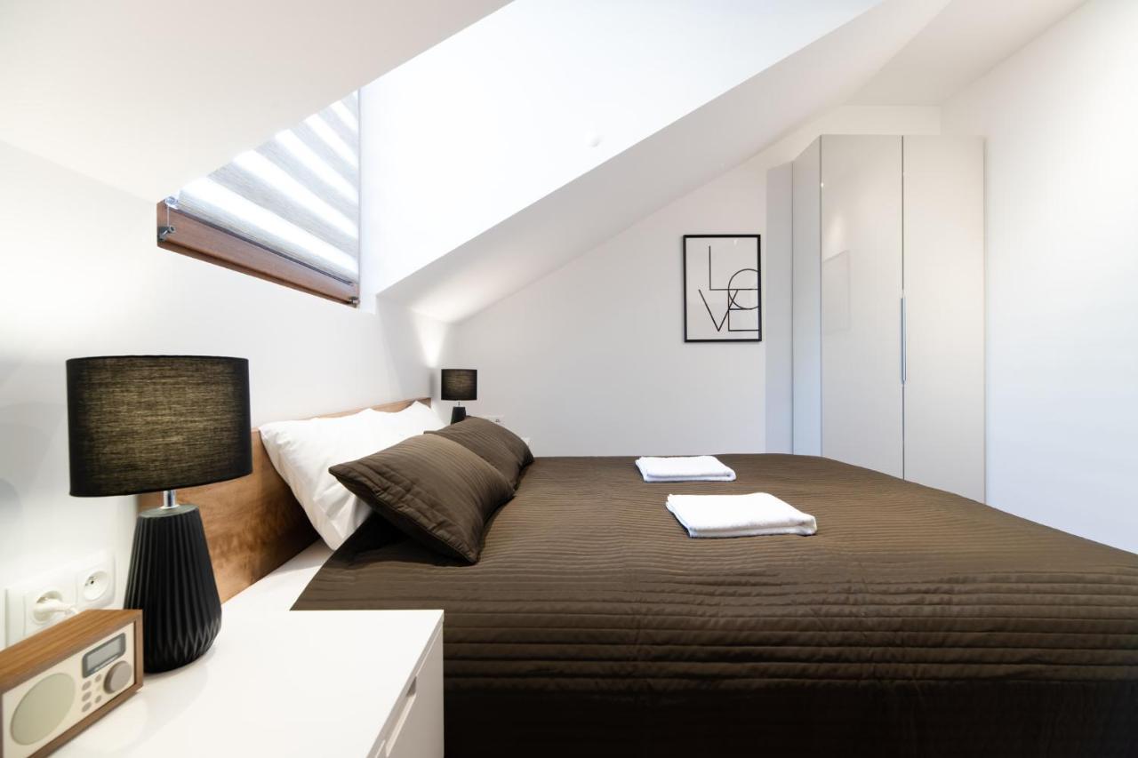 Neo Sky Apartment, Free Parking, 15 Min Walk Old Town&Kazimierz - By Homelike كراكوفيا المظهر الخارجي الصورة